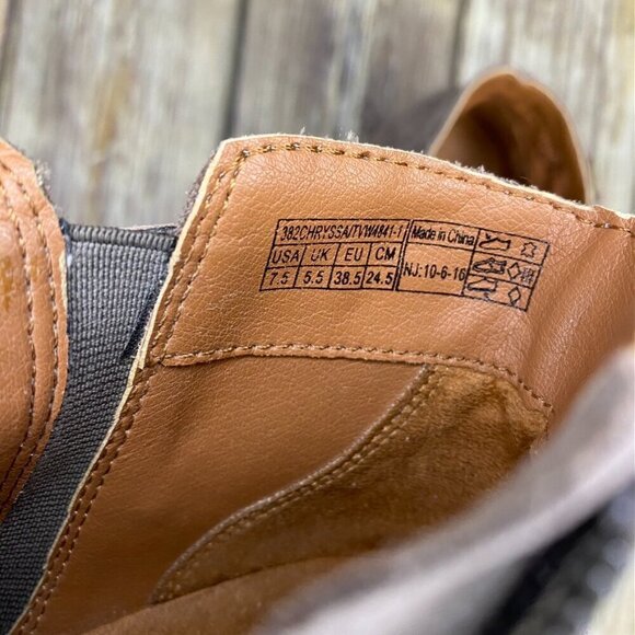 Vionic Women's  Size 7.5 Chryssa Taupe Suede Peep Toe Cone Heel Ankle Booties - Picture 9 of 11